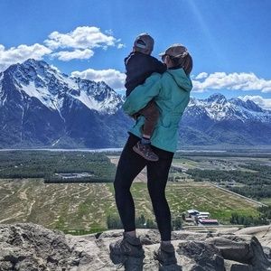 Meet your Posher, Whitney